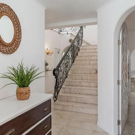 Ourmadeira - Belleveva フンシャル